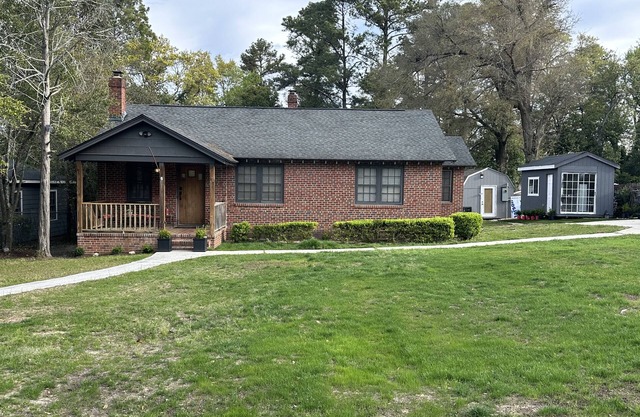 THE CHATEAU OF OAKLAND nnBEST PLACE TO STAY & PLAY GOLF/TWO DECKS 16 FOOT SPA