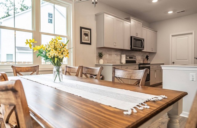 The Clubhouse Retreat on Glasgow - Downtown Aberdeen