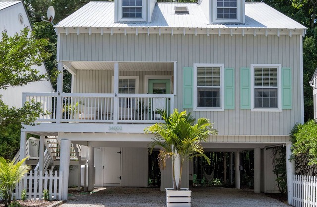 The Coconut Crush Cottage Luxury Family Beach House at Bethany Beach DE