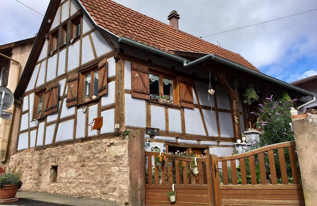 The COLIBRI-GITE, half-timbered Alsatian house