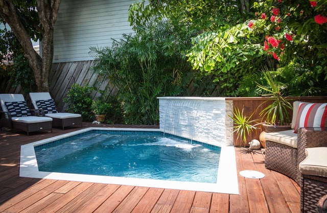 The Conch Chateau: Stylishly Renovated Conch House in the Heart of Key West, Heated/Chilled Pool!