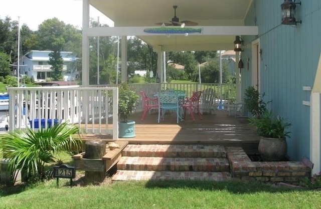 The coolest cottage in Ocean Springs!