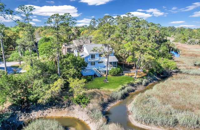 The Cove House- Close to Downtown and Tybee!