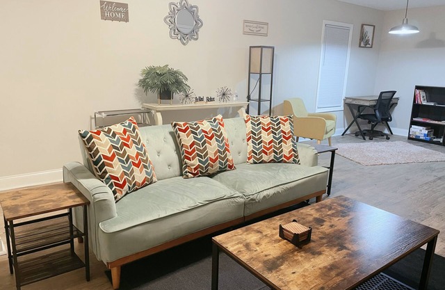 The Cozy Haven - Close to Ft. Bragg & CFV Hospital