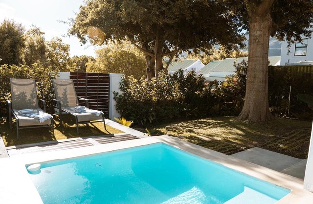 The Crescent Hideaway