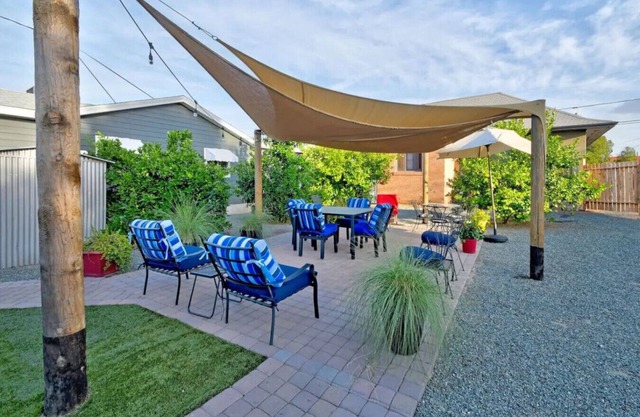 [The Deuce] 2 Houses! - Central PHX Courtyard