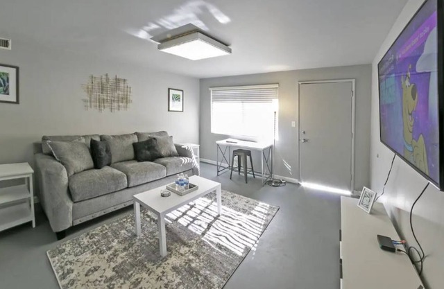 The Dottie 230A 2 bed 1 bath shared pool