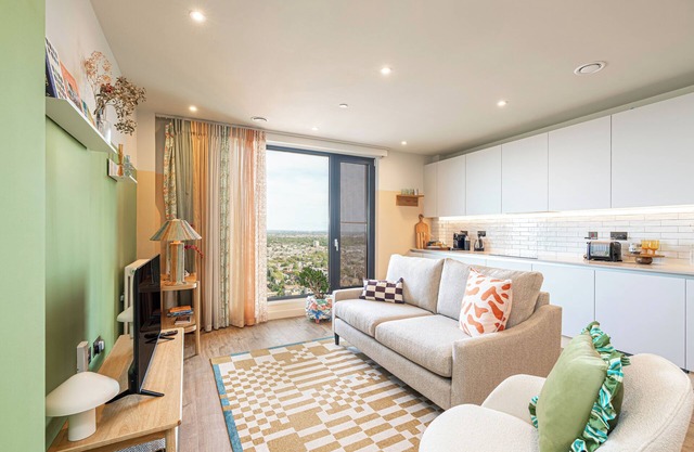 The Eades Laura Perryman 1 bed