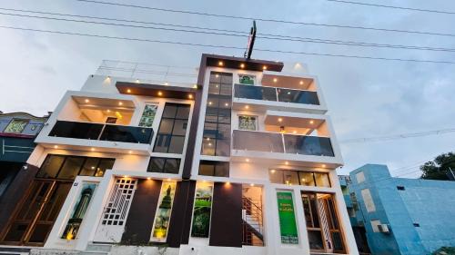 THE EDEN VILLA, Very Close to Eden Beach - Blue flag Beach and Chunnambar Boat House, PONDICHERRY - JR Groups