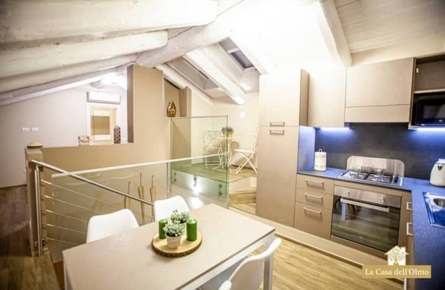 The Elm House - Suite Apartment PERLA - Cuneo