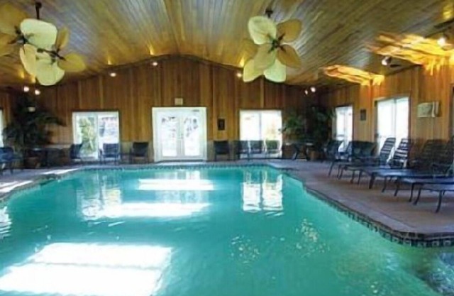 The Falls at Ogunquit, Exceptional 1BR Condo, sleeps 4