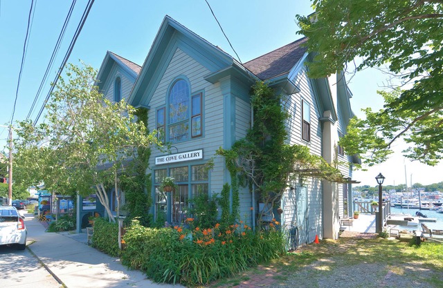 The Gallery: Rocky Neck Waterfront