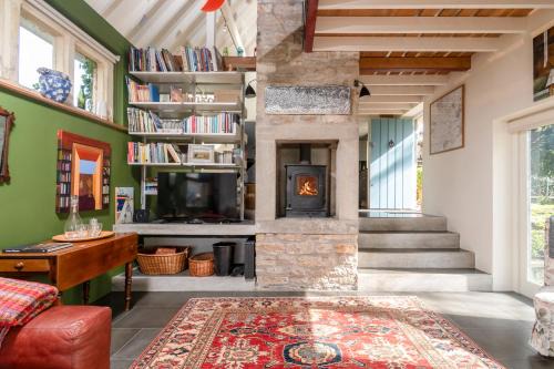 The Garden House - Luxury Hideaway Near Bath