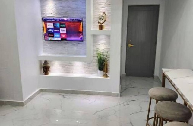 The Garden Miramar Group House The best location ever