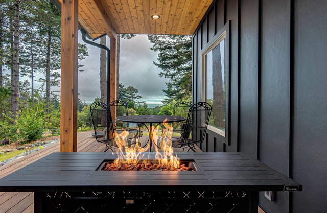 The Getaway Gem, SPA, sleeps 8