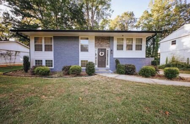 The Grand Slam - The Battery ATL