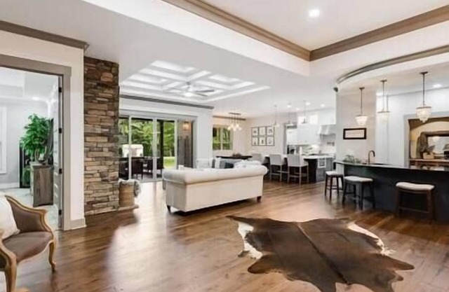 The Gratitude House - 5 Star R&R Country Retreat