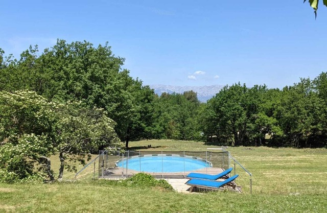 The Gynestas and his girlfriend the Ste Victoire