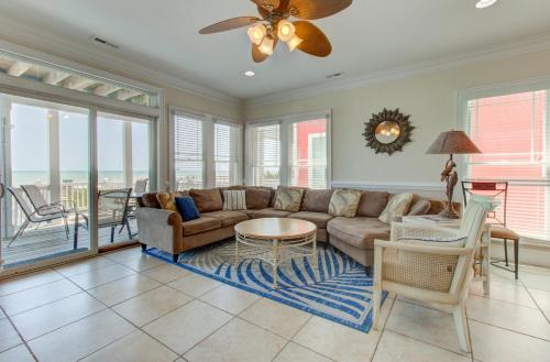 The Hideaway A&B by Carolina Beach Realty