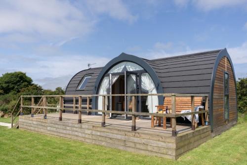 The Hideaway at Tremorna Farm