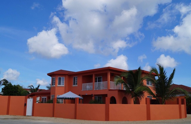 The Hideaway The Retreat