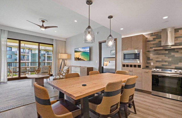 The Hilton Maui Bay Villas 2BR Resort View Suite!