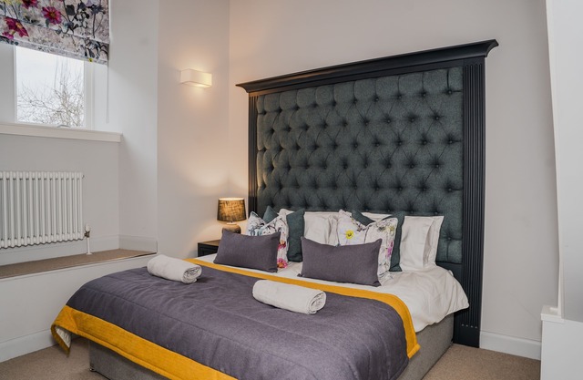The Kinross Residence - a beautiful apartment in Kinross sleeping six guests
