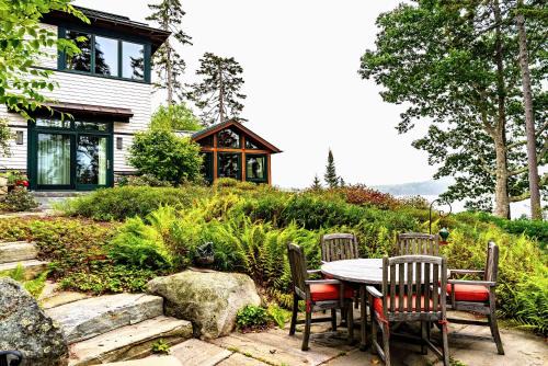 The Lodge at Seaside in Friendship