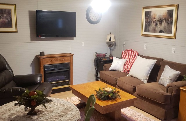 The MacKenzie Studio Apartment