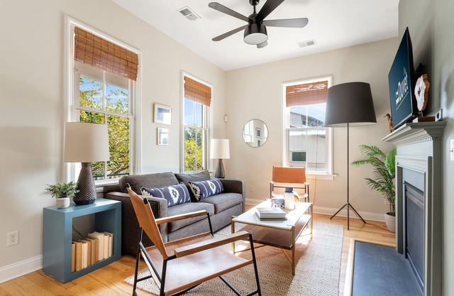 The Marblehead In Mixson Park Circle!