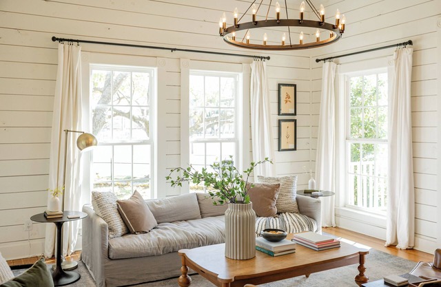 The McGregor House from HGTV's FIXER UPPER Season 3/Close to Waco