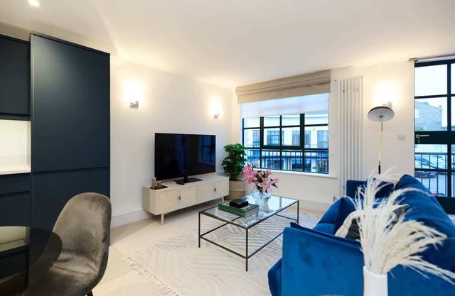 The Melbray Escape - Trendy 2BDR Apartment
