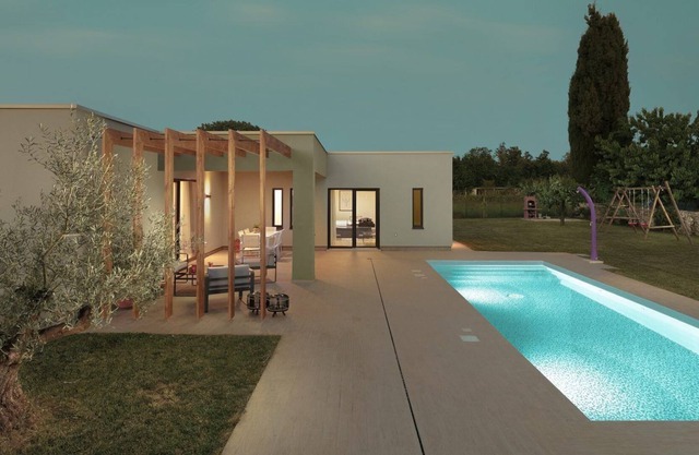 The modern ground level Villa Rudinka with swimming pool