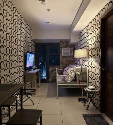 The Monroe at Horizons 101