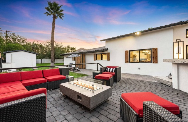 The Montecito Main | Luxury Villa in Old Town