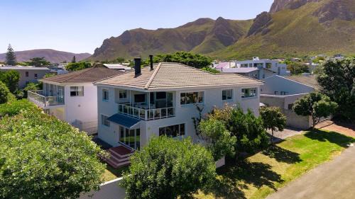 The Mountainview Family Retreat