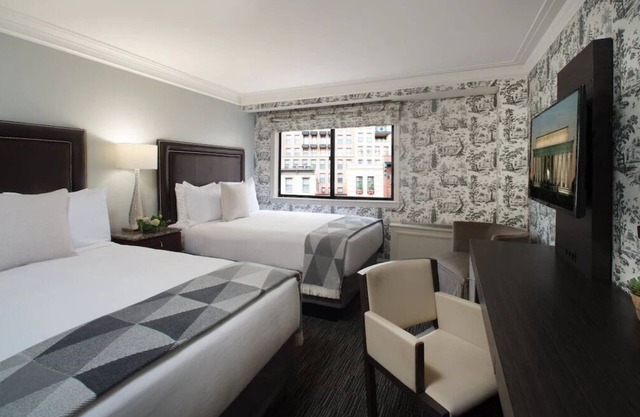 The Normandy Hotel, 3 Superior Rooms, Minutes to The National Mall!