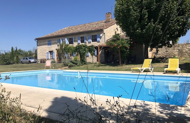 The Old Barn - rejuvenate in the beautiful French Countryside.! Dog Friendly.