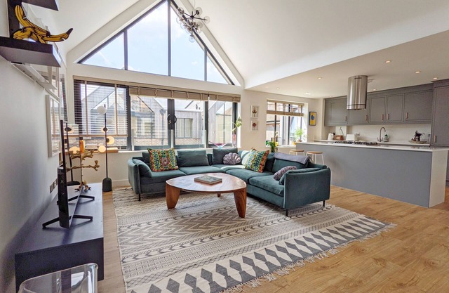 The Old Court House - Midhurst - a flat that sleeps 4 guests in 2 bedrooms