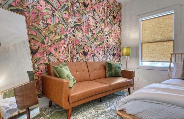 The Oleander Hotel Room 7