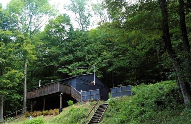 The Overlook Cabin | Lake Getaway + Catskill Views