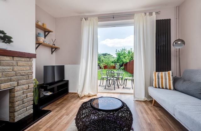 The Oxford Abode - 3-Bedroom House - large garden