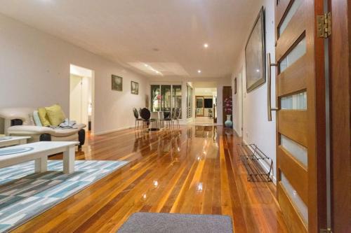 The Palm in Heart of Surfers Paradise