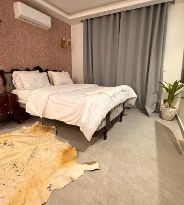 The Paris SuiteInn Villa 160