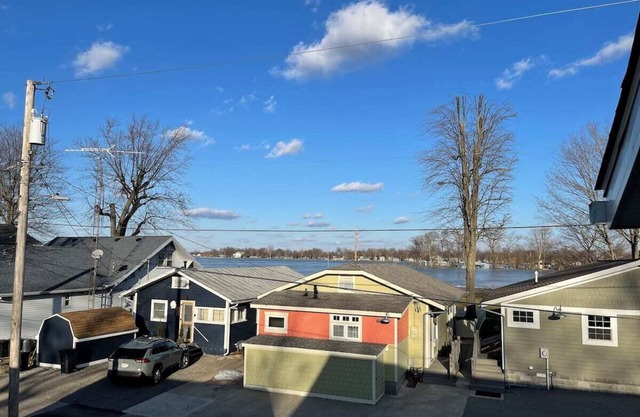 The Peak of Indian Lake, Pickle Ball Court and Boat Dock!