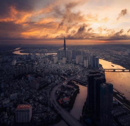 The Peak Suite at Landmark Plus