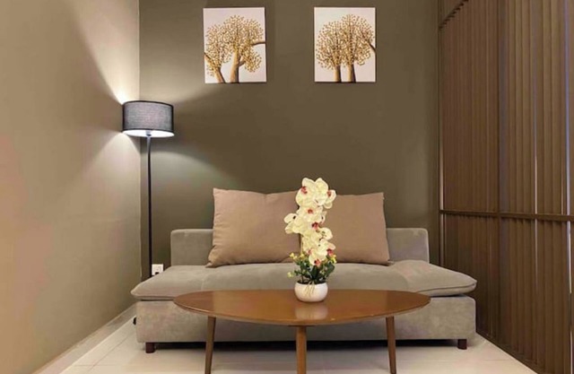 The Pines - Riverside Majesty 6