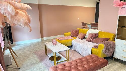 The Pink Perfect Place