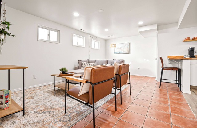 The Recharge-2 bedroom unit with in-unit washer & dryer, large TV, & kitchenette