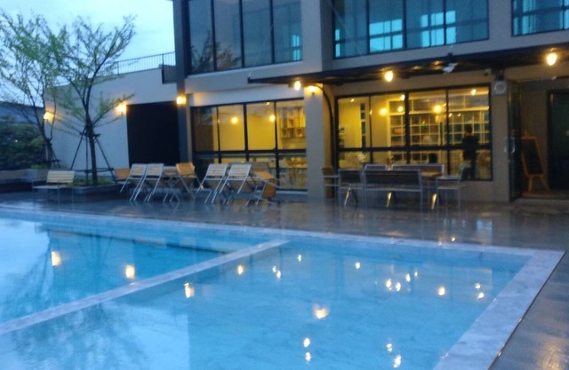 The Residence Thepkanjana